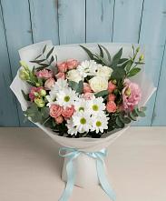 Букет цветов из:  Розы, Лизиантусы и Хризантемы в Шире