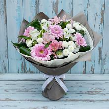 Букет цветов из:  Герберы, Альстромерии и Хризантемы #REPLACE_PRED# Шире