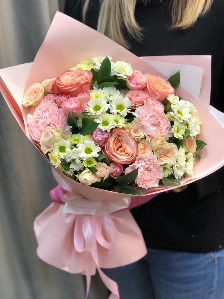 Букет цветов из: Гвоздики, Розы и Хризантемы в Шире