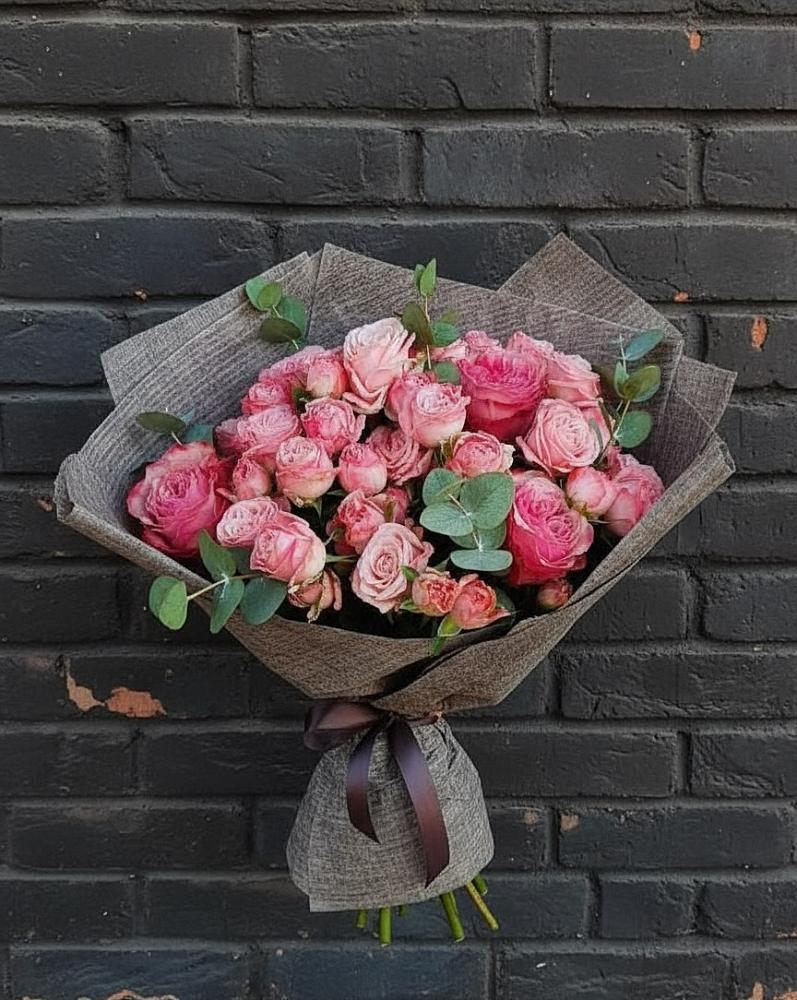 Букет цветов из: Розы в Шире