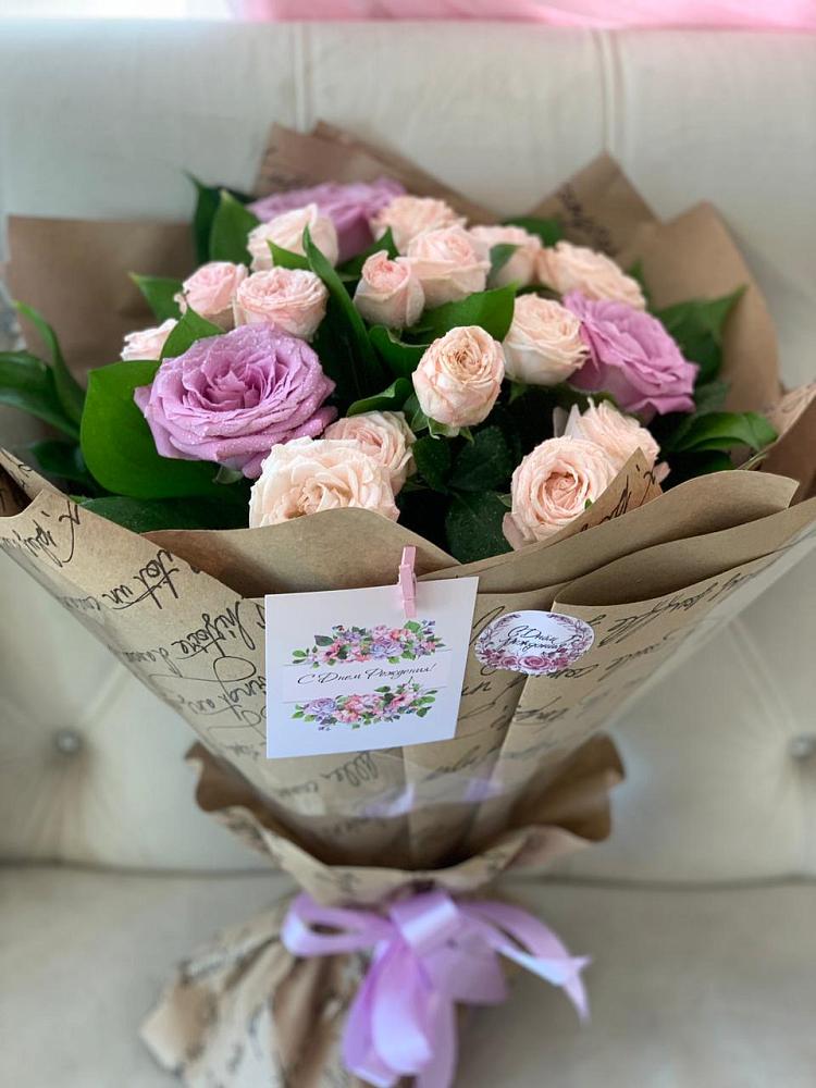 Букет цветов из: Розы в Шире