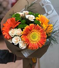 Букет цветов из:  Герберы, Хризантемы и Розы в Шире