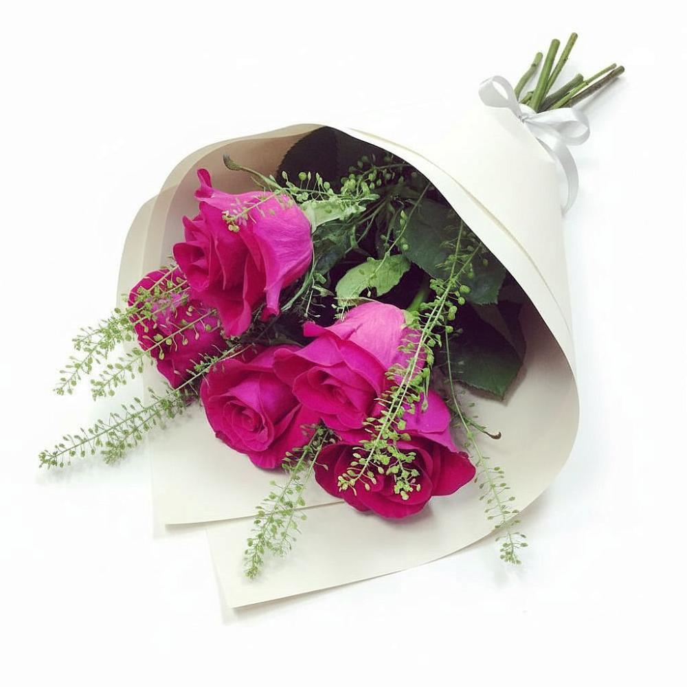 Букет цветов из: Розы в Шире