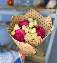 Букет цветов из:  Розы #REPLACE_PRED# Шире