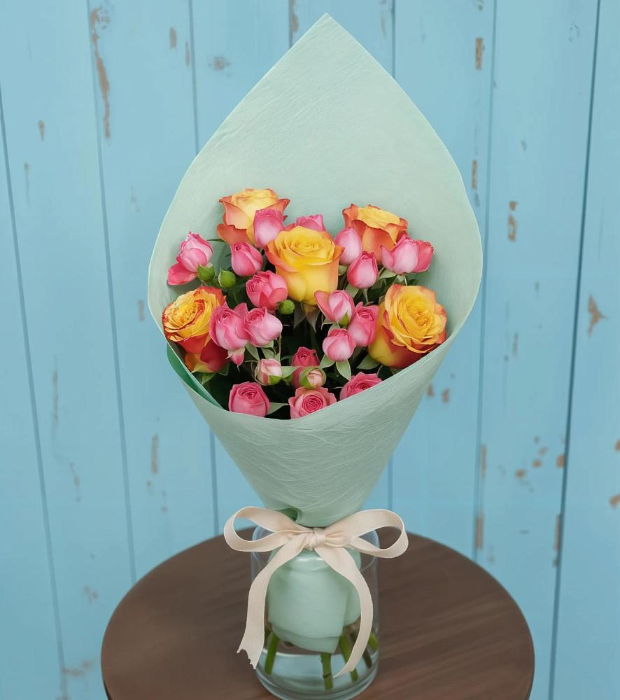 Букет цветов из: Розы в Шире