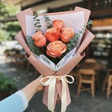 Букет цветов из:  Розы в Шире