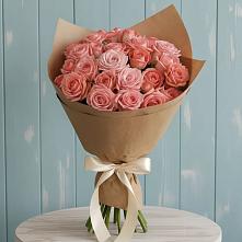 Букет цветов из:  Розы в Шире