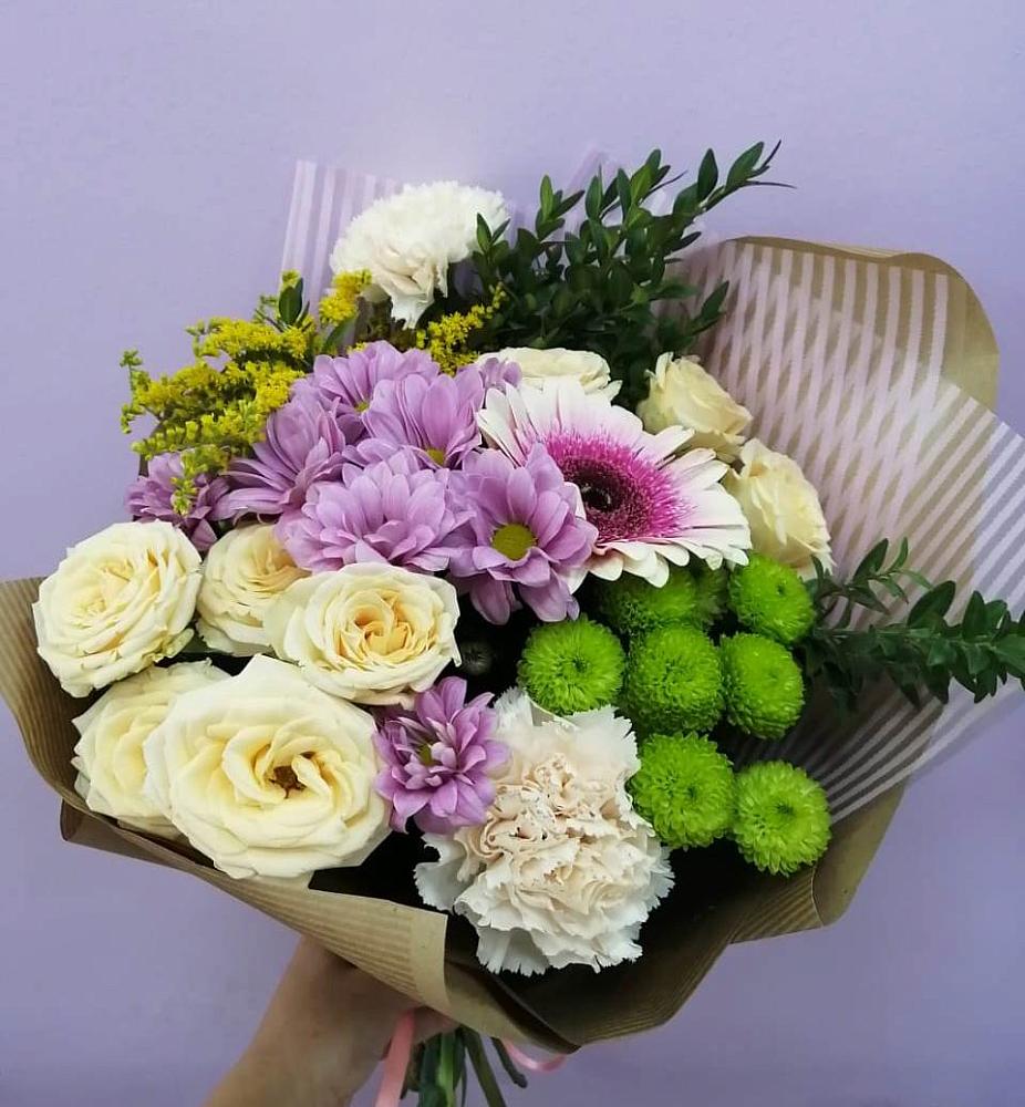 Букет цветов из: Хризантемы, Розы, Гвоздики и Герберы в Шире