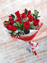 Букет цветов из:  Розы в Шире