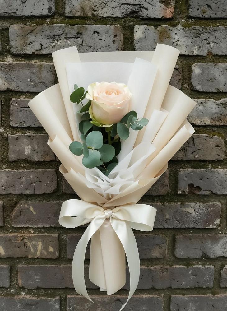 Букет цветов из: Розы в Шире