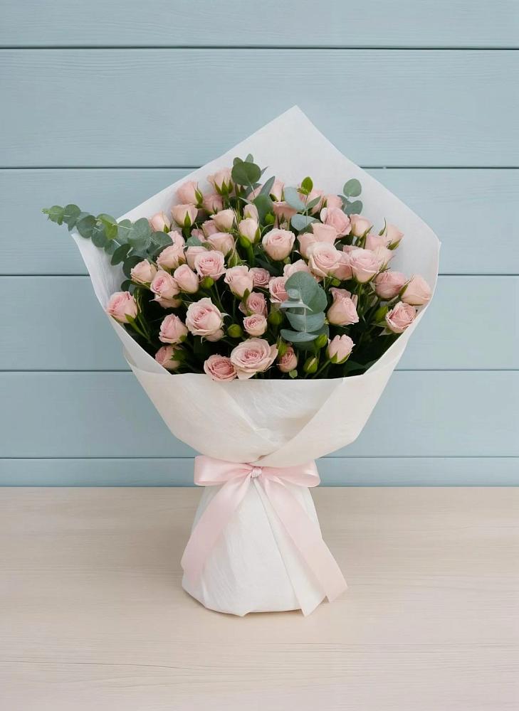 Букет цветов из: Розы в Шире